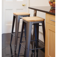 Tabouret de bar en acier avec siège en bois | Gris | 77(h)x43x43