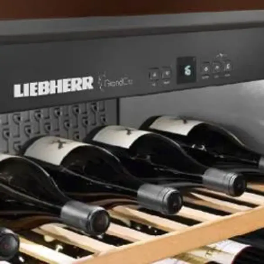 WKt 4552-22 wine storage cabinet | +5ºC to +20ºC | 436 liters | 200 bottles