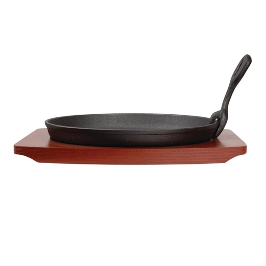 round cast iron dish with wooden coaster | 22cm |
