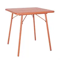 Table carrée à lattes en acier Terracotta | 71(H)x70(L)x70(P)cm.