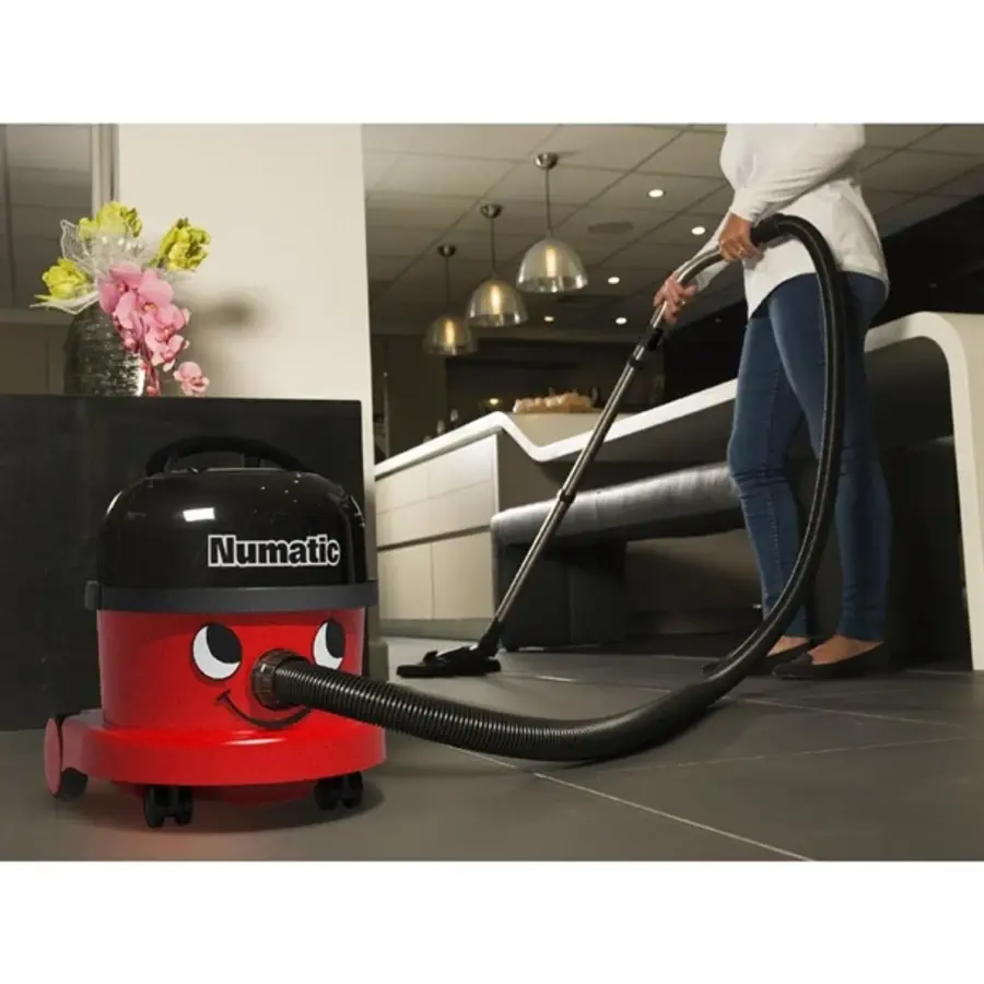 Aspirateur avec ensemble d'accessoires pro | Plastique | 230V | 41,5 (h) x 36 (l) x 37 (p) cm
