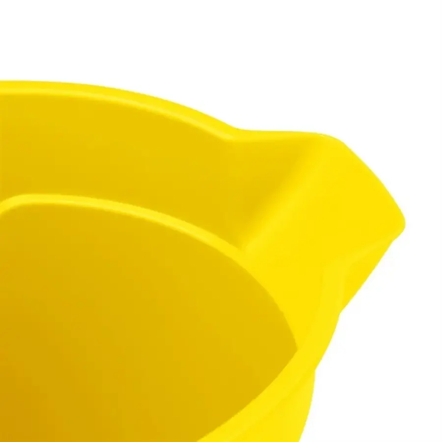 Jantex | yellow measuring bucket with spout | 10ltr