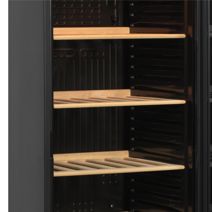 Wine climate cabinet Black | Glass door | 118 Bottles