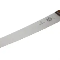 Victorinox Konditorenmesser mit Wellenschliff und Holzgriff | 25,5 cm