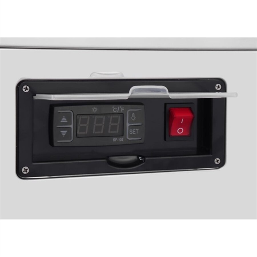 Vitrine chauffante avec portes coulissantes 125,3 h x 100 l x 59,2 p cm