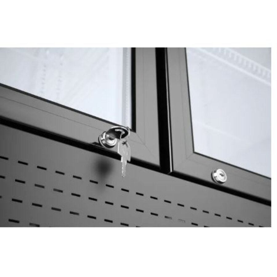 Hospitality Refrigerated display case with double door 643 l 230V 510W