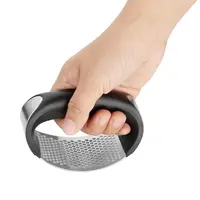 Knoflookpers | Gebogen | RVS | 90gram | 10,5 x 5,1 x 6,8cm