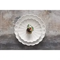 Plate | Scalloped | 17.5cm | 6 pieces