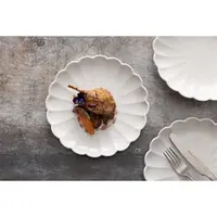 Plate | 22.6cm | Scalloped | 6 pieces