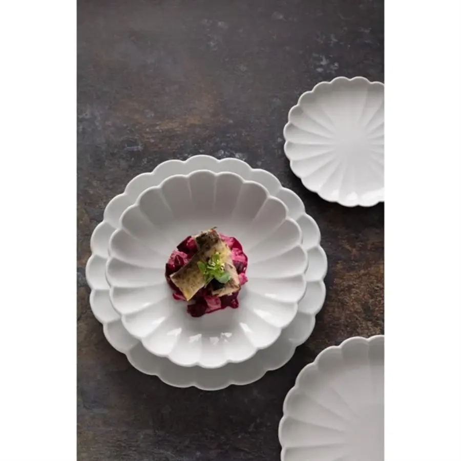 scalloped bowls white 230 mm | 6 pieces