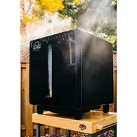 Smoker | Food | Powder-coated steel | 240v | 63.5(h) x 51(w)cm