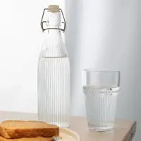 Gerippte, stapelbare Trinkbecher 300 ml (6er-Set)