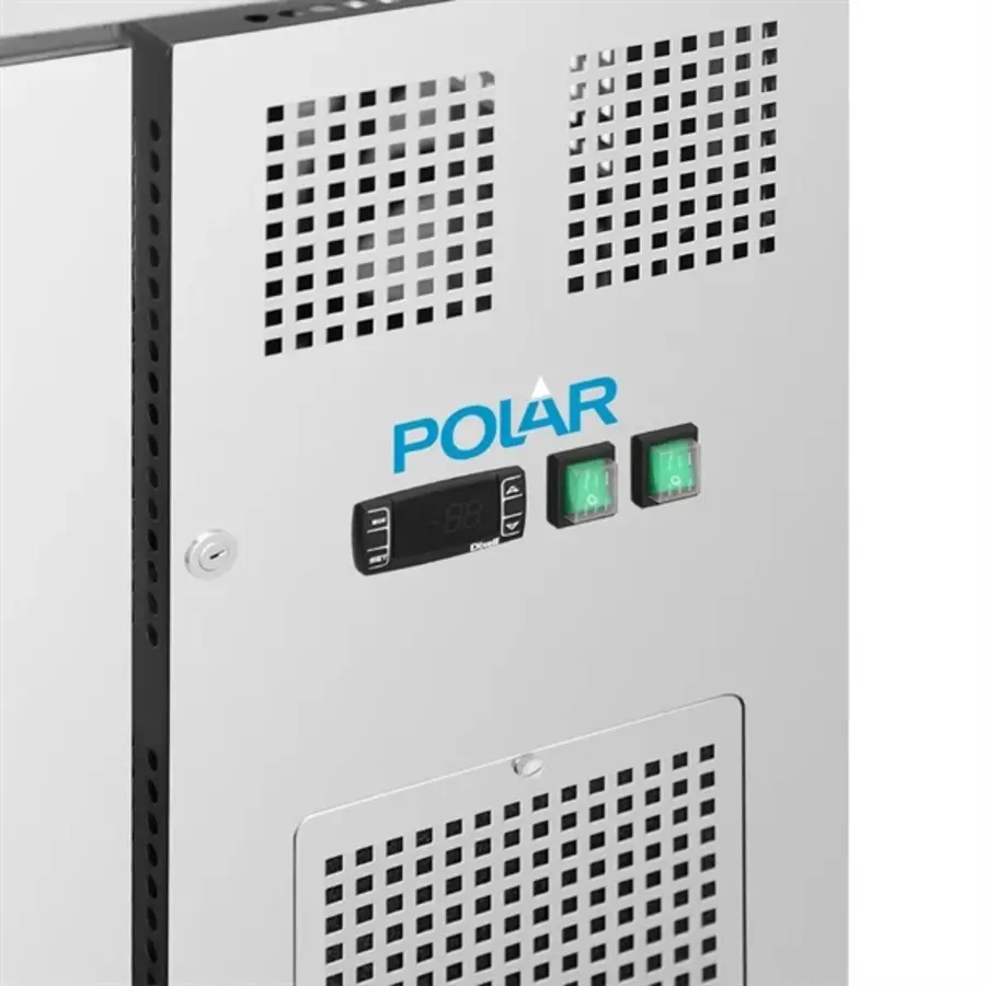 Établis réfrigérés à trois portes vitrées | 465 L | Acier inoxydable | Commandes numériques | B