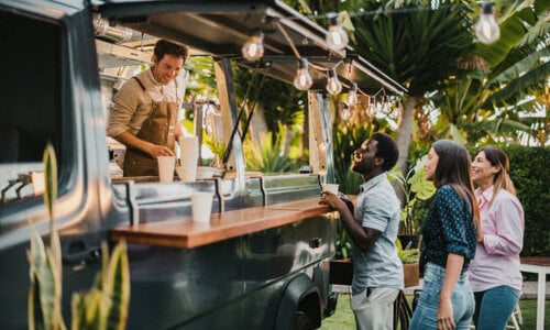 Efficiëntie op Wielen: De Ultieme Inventarislijst voor je Foodtruck