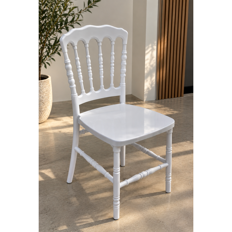 White Plastic Chair – Stackable – 500 x 550 x 800 mm