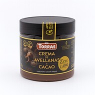 Torras premium chocopasta met hazelnoten