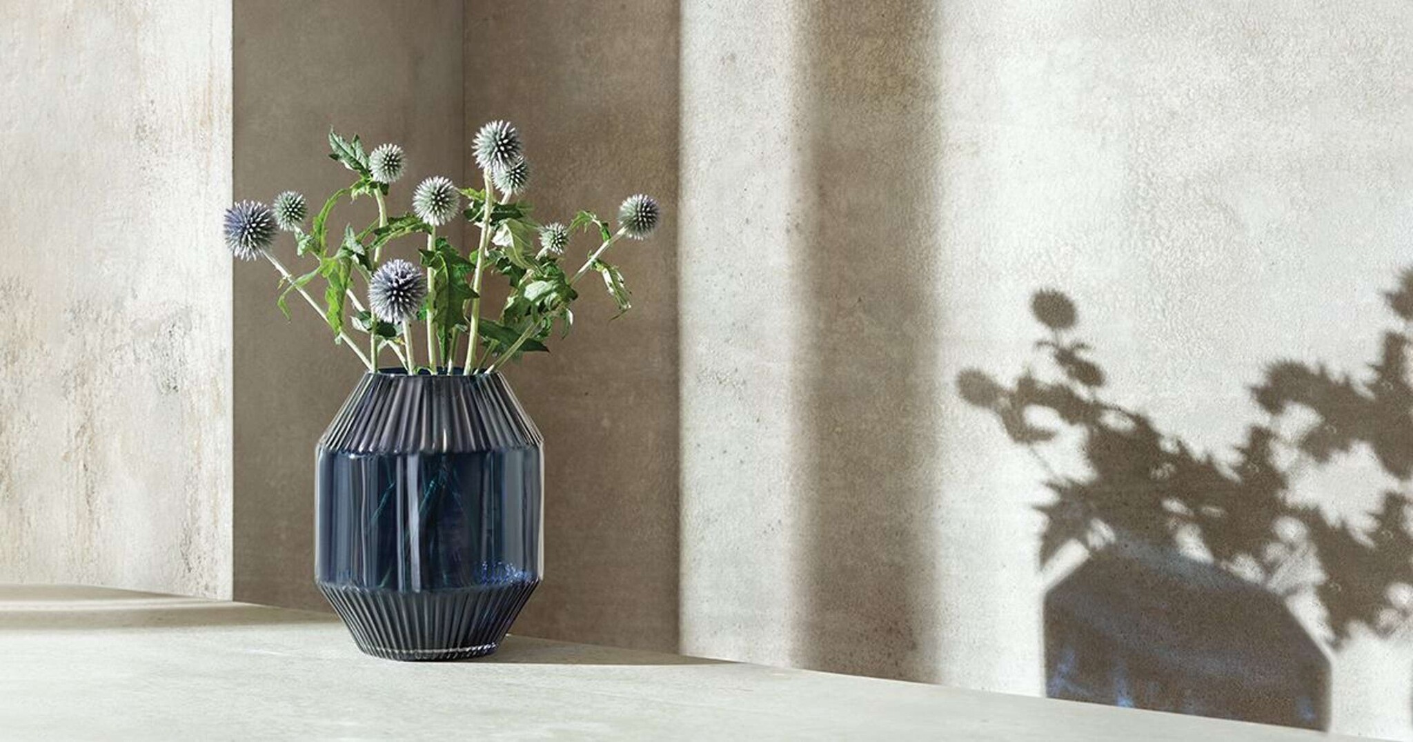 L.S.A. Rotunda Vase 20 cm