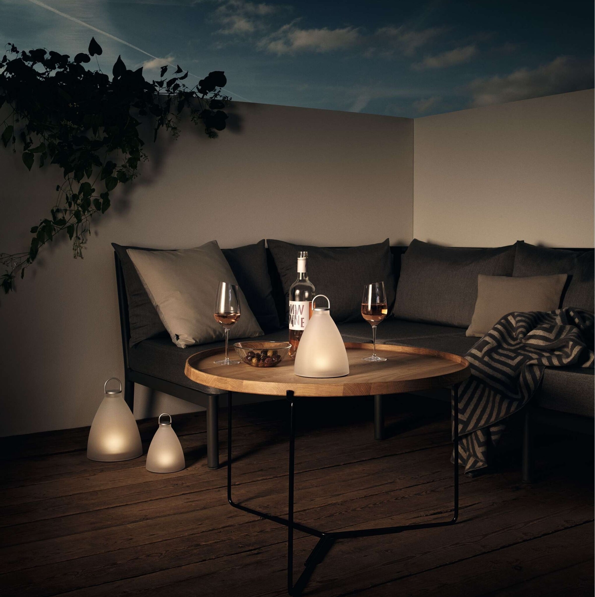 Eva Solo SunLight Solar Bell Tafellamp Groot Aluminium