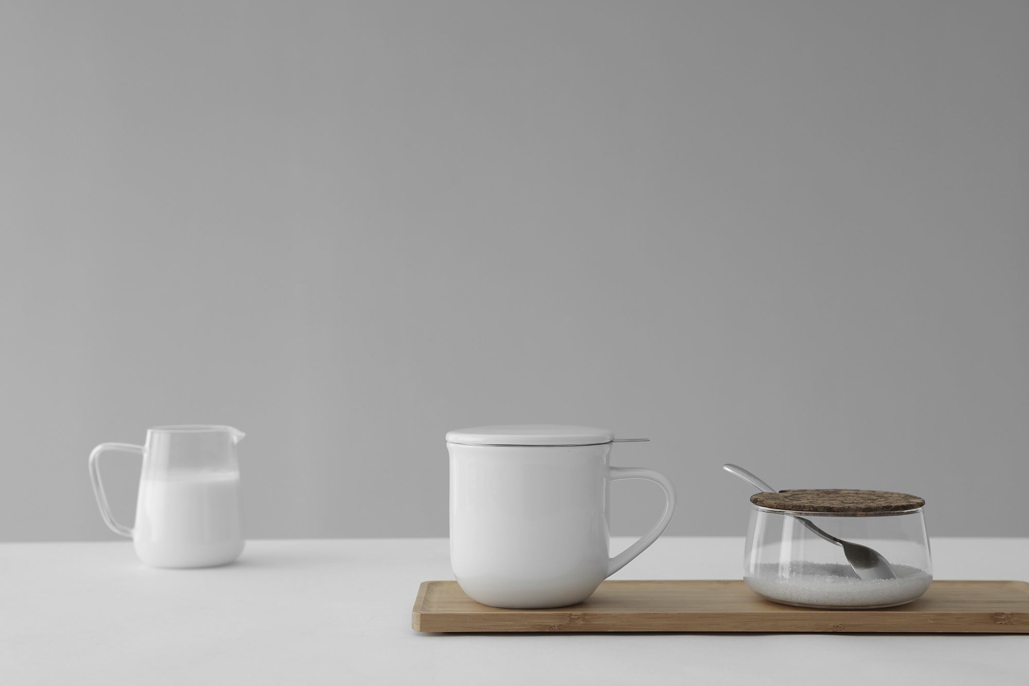 Viva Minima Balanced Medium Teetasse mit Filter