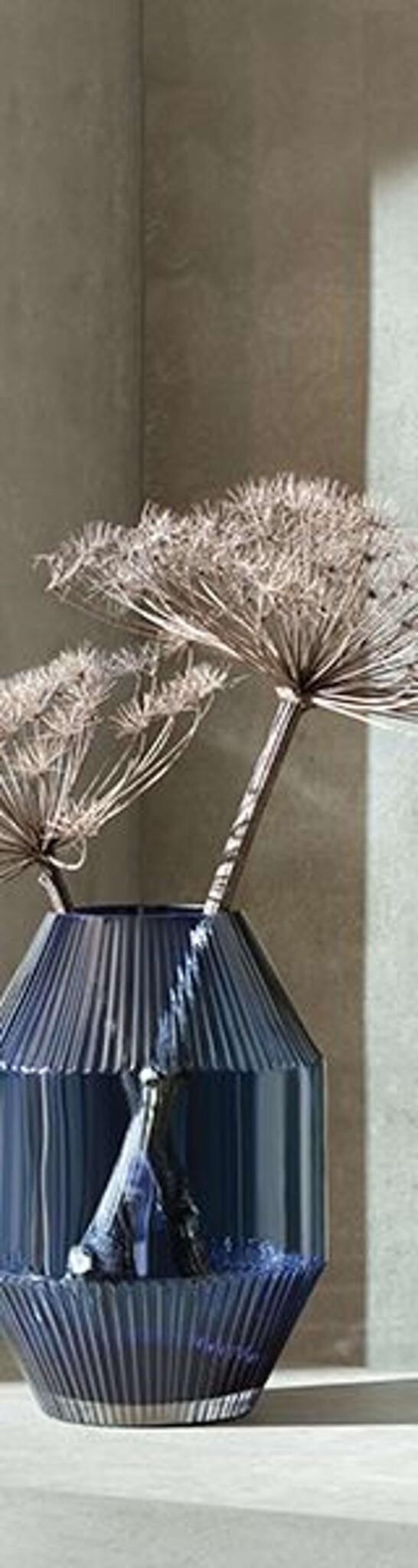 L.S.A. Rotunda Vase 37 cm