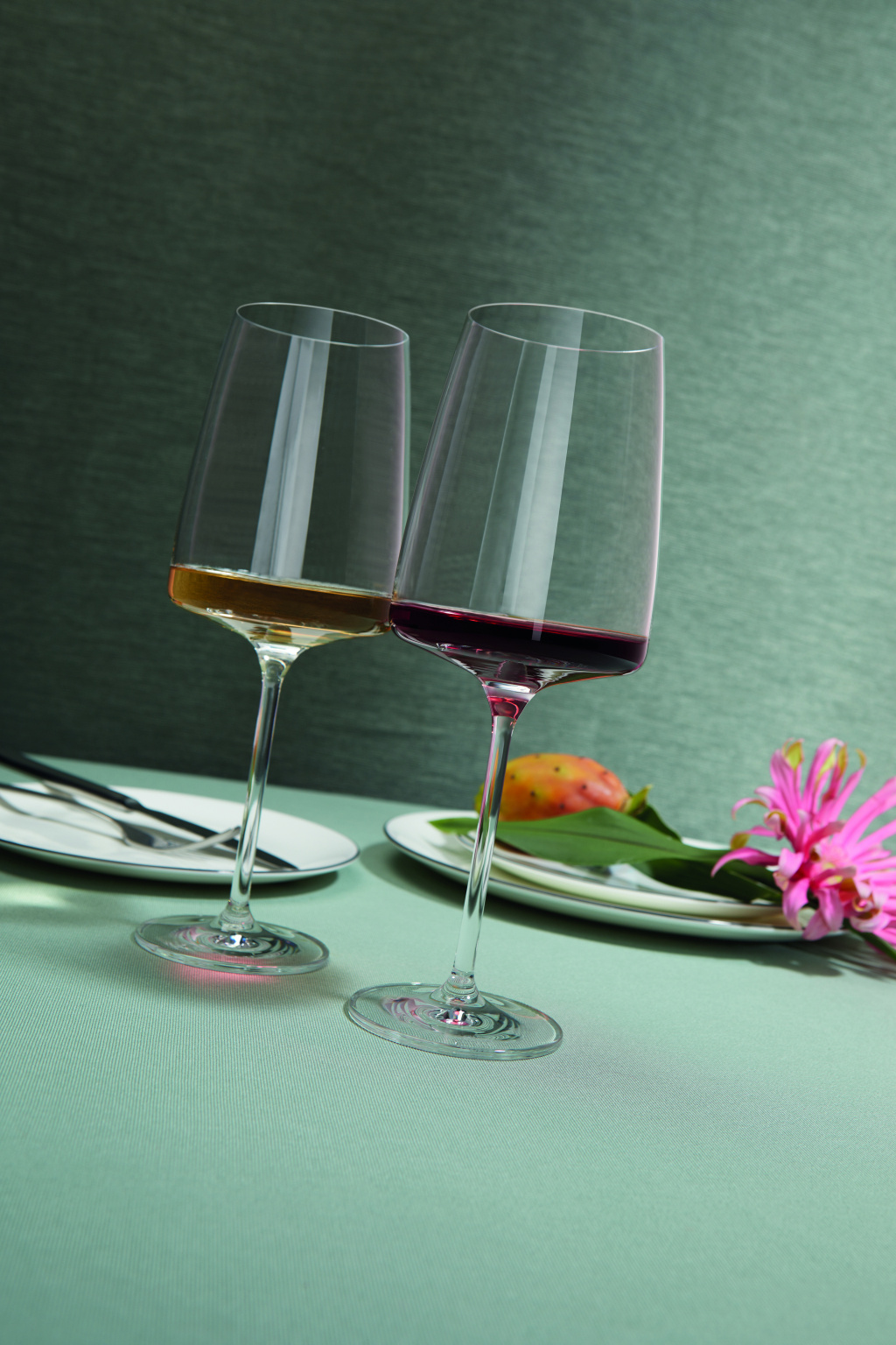 Zwiesel Glas Zwiesel Glas Vivid Senses Wijnglas Flavour & spicy 130 - 0.66 Ltr - Geschenkverpakking 2 glazen