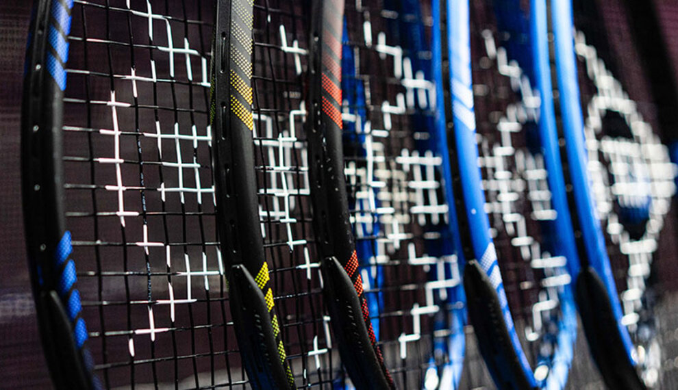 Entfessle dein Spiel mit den neuen Dunlop FX Squashschlägern