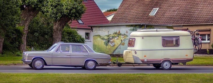 Trekhaak kopen? Vergelijk types, kabelsets & wetgeving