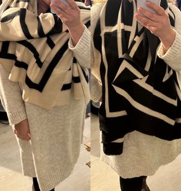 SHAWL CHIQUE ROYAL IN 2 KLEUREN