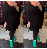 Sharon gladde stof ibiza style maten 46 tot 52