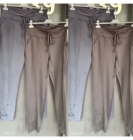 GLISS BEETJE GLANS  BROEK MATEN 48 TOT 52