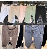 CAPRI JOGGING STRETCH MATEN 44 TOT 50 KLEINE 52