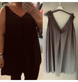 TOPS KANTEN RANDJE MATEN 46 TOT 52 KLEINE 54