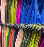 TOPS KANTEN RANDJE MATEN 46 TOT 52 KLEINE 54