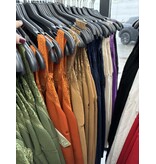 TOPS KANTEN RANDJE MATEN 46 TOT 52 KLEINE 54