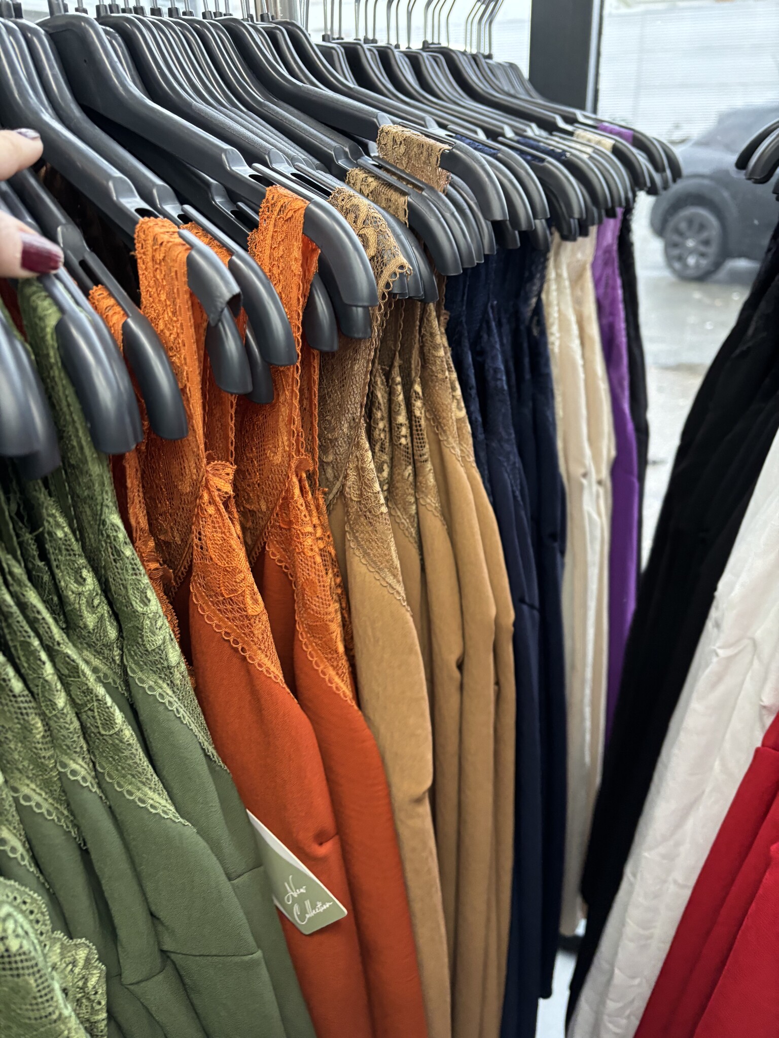 TOPS KANTEN RANDJE MATEN 46 TOT 52 KLEINE 54