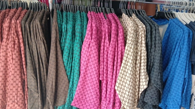 VEST FRIVOOL GU**I PRINT MATEN 50 TOT 58