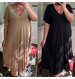 JURK SOFT SIMPEL BEAUTY MATEN 46 TOT RUIME 52