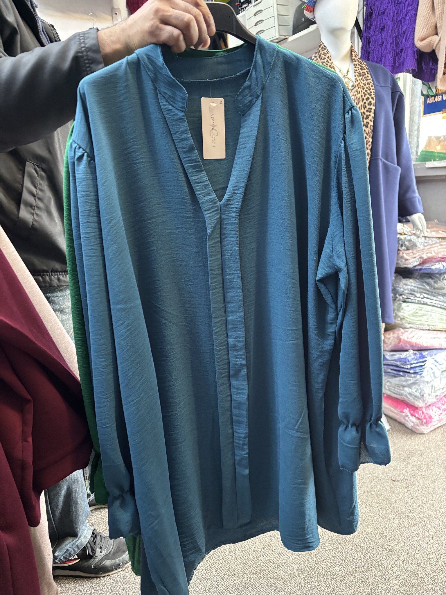 BLOUSE MELLY MATEN 46/48 TOT 54 kleine 56