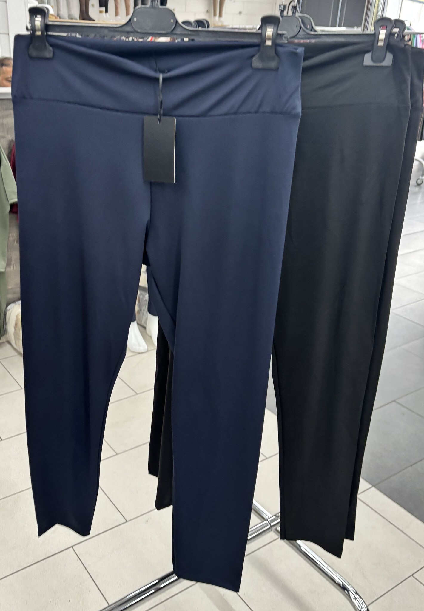 LEGGING N look a like maten 44 tot 50/52