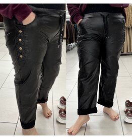 LEATHER LOOK BROEK STOER MATEN 44/46 tot 50 kleine 52