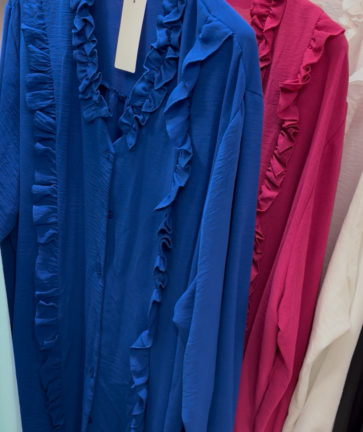 BLOUSE RUFFIE MATEN 48/50 TOT 54/56