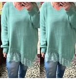 V hals Acryl met kant maten 44 tot 52