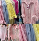 BLOUSE OPENGEWERKT MATEN 44 TOT 52