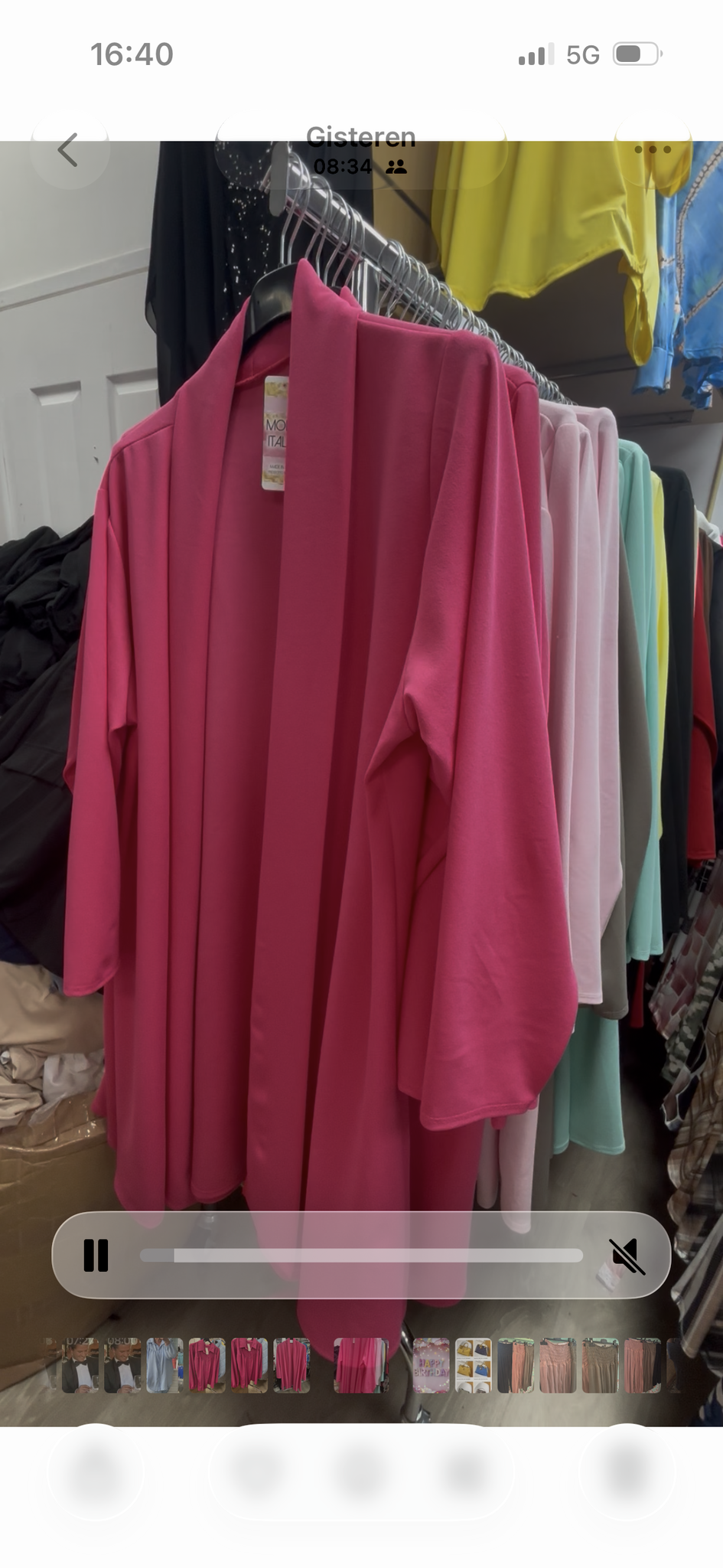 JASJE  VEST ELVIE MATEN 44/46 TOT 52 KLEINE 54