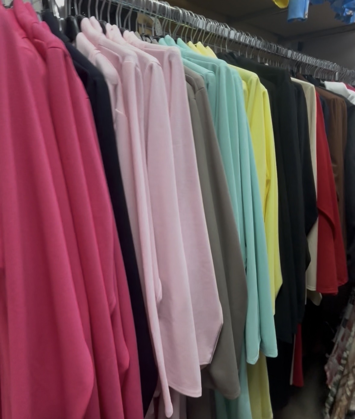 JASJE  VEST ELVIE MATEN 44/46 TOT 52 KLEINE 54