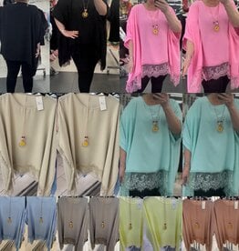 SANDY KANT MET KETTING MATEN 50 TOT 58