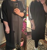 SWEATERDRESS STREEP MATEN 50 TOT RUIM 56