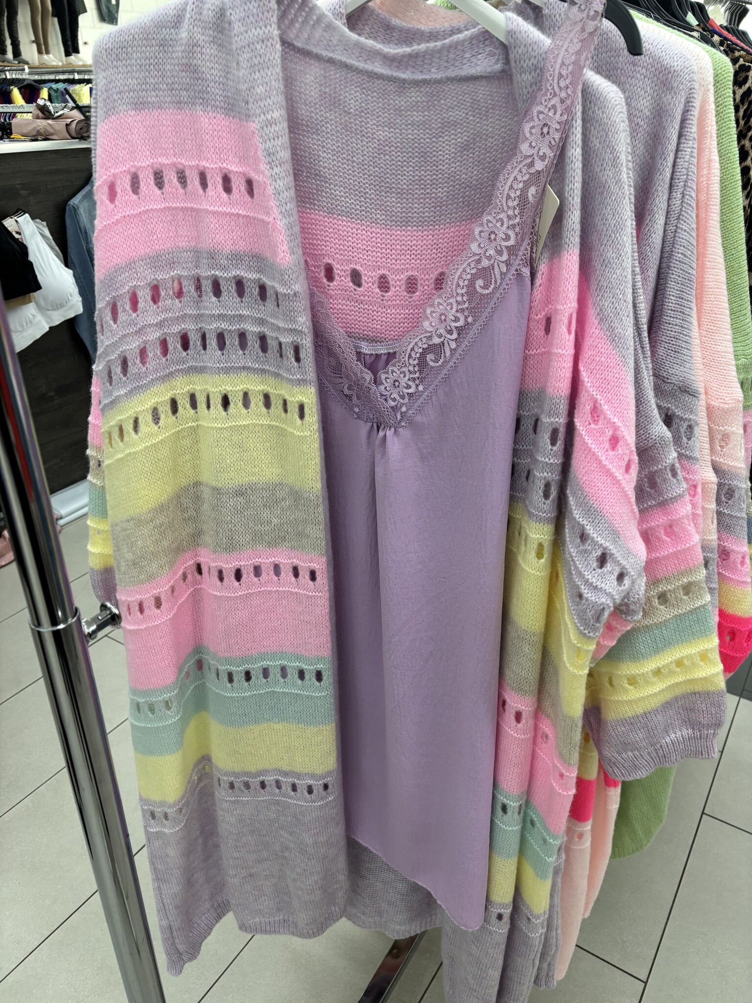 VEST LENTE 26 maten 44 tot 52 kleine 54