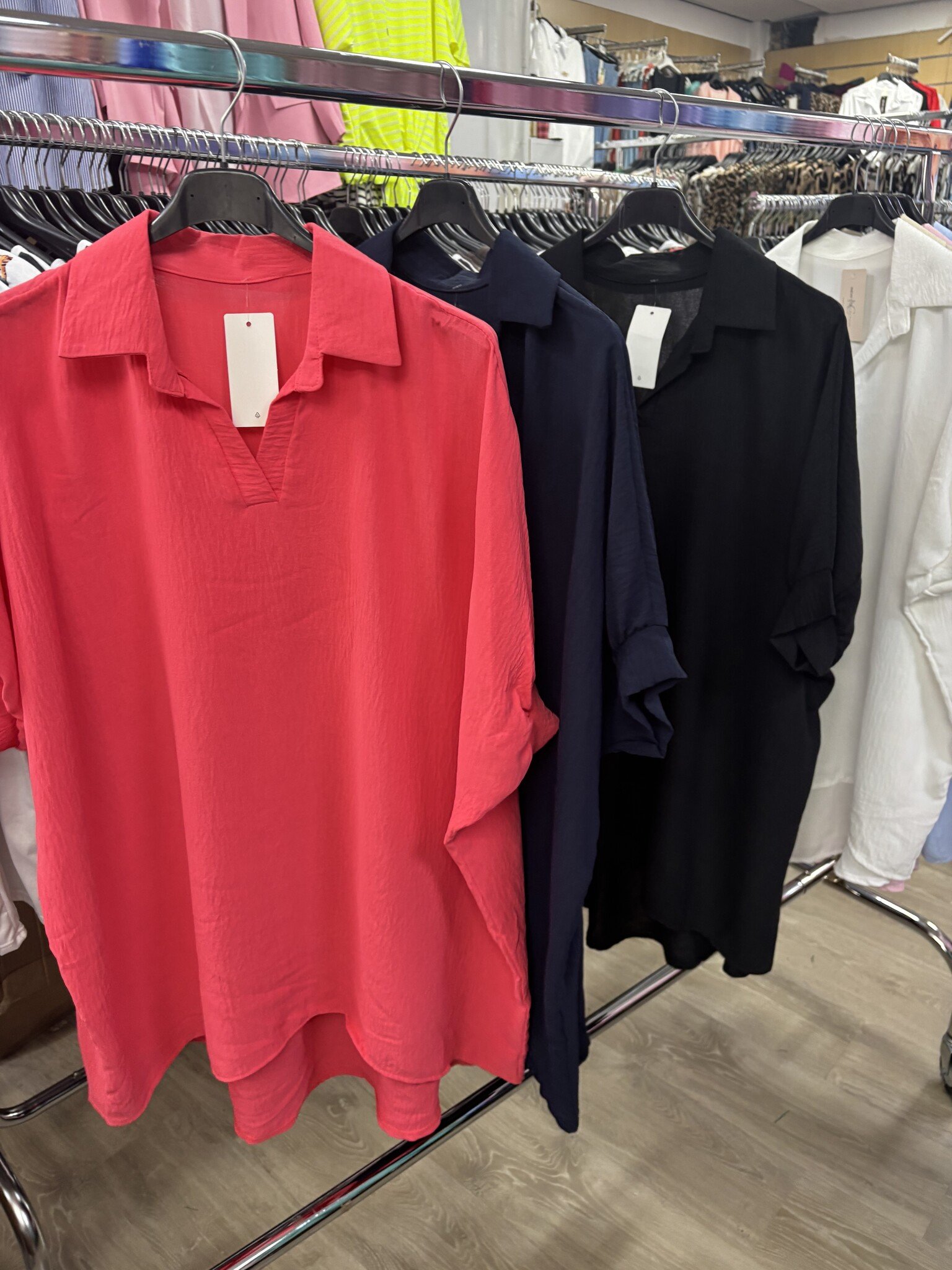 SHIRT SIMPEL KRAAGJE MATEN 46 TOT RUIME 52