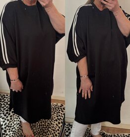 SWEATERDRESS STREEP MATEN 50 TOT RUIM 56